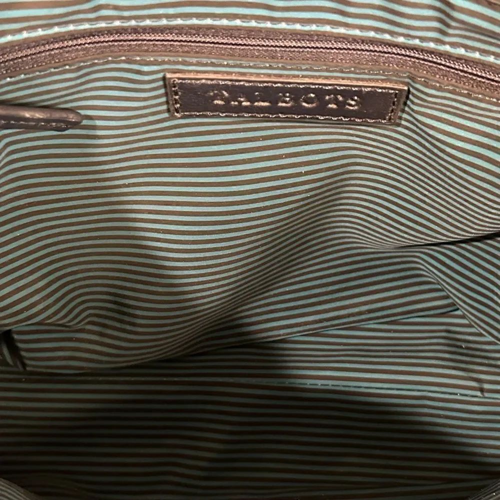 Talbots purse - Picture 3 of 7